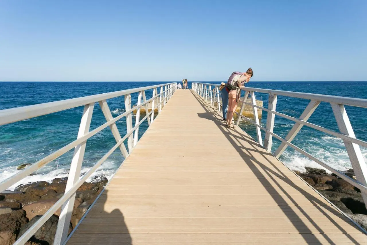 Сasa de vacaciones Home2Book Stunning Beachfront House With Sea Views Candelaria