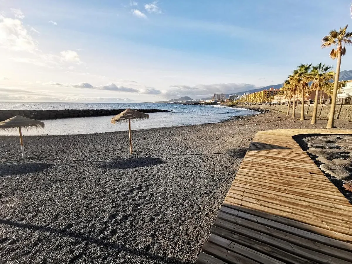 Сasa de vacaciones Home2Book Stunning Beachfront House With Sea Views Candelaria